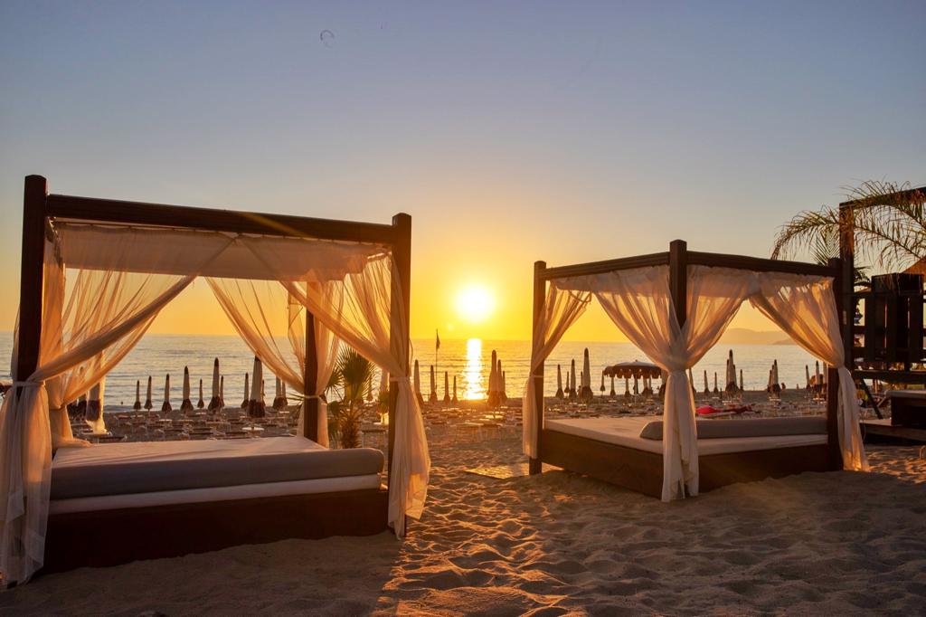 Sunset Beach Club Sunset Beach Club